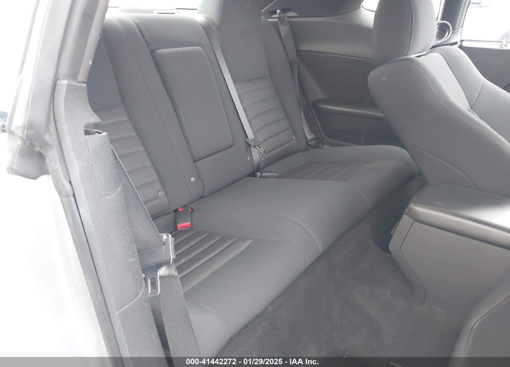 2010 DODGE CHALLENGER SE VIN: 2B3CJ4DV3AH157673