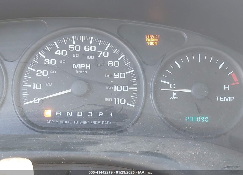 2001 CHEVROLET VENTURE WARNER BROS. W/ABB SEATS VIN: 1GNDX13E01D201117