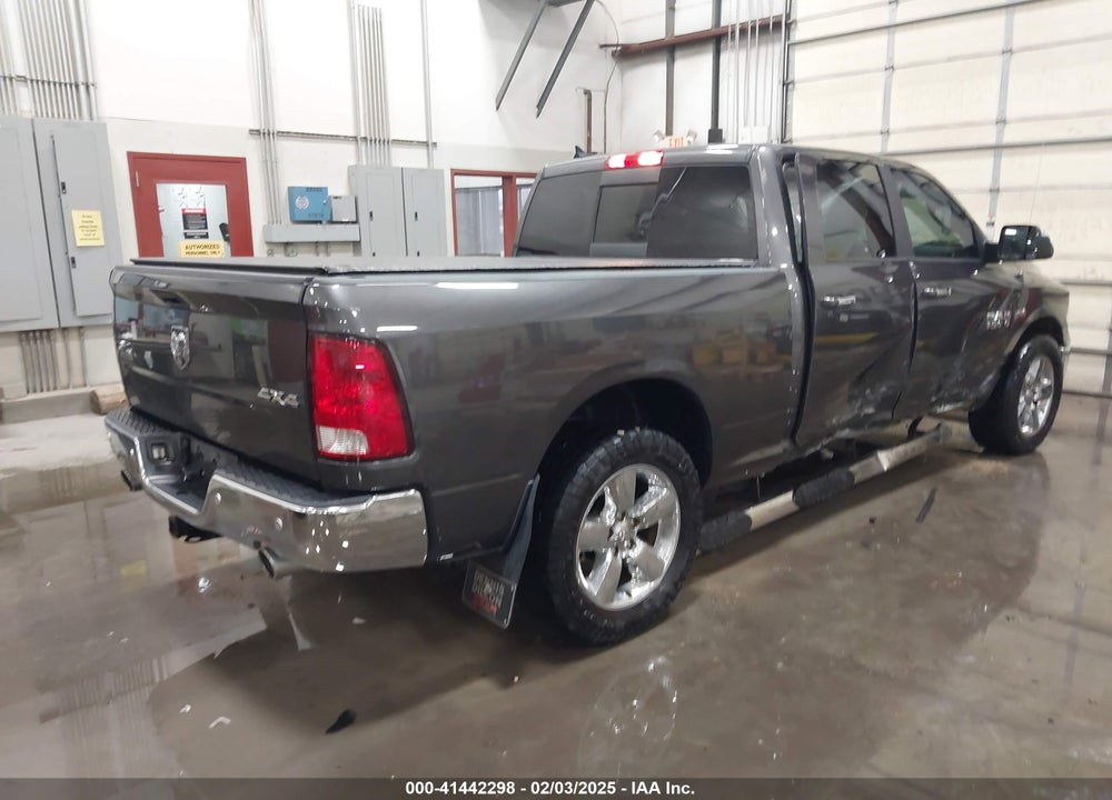 2018 RAM 1500 VIN: 1C6RR7TT5JS186157