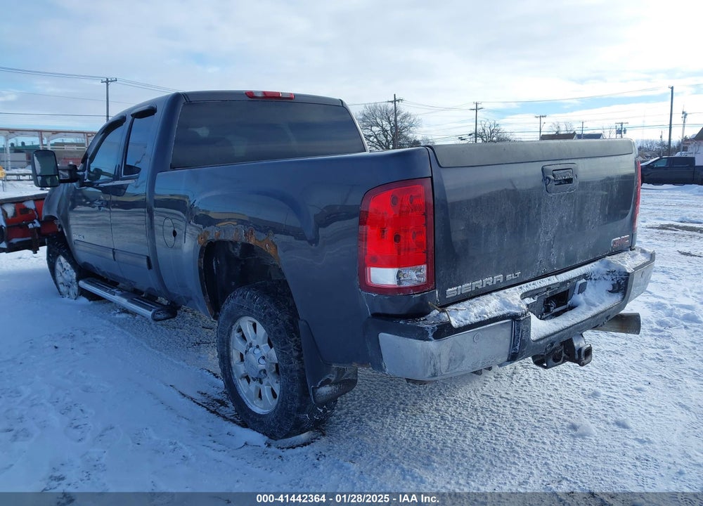 2011 GMC SIERRA 2500HD SLT VIN: 1GT221C88BZ158191