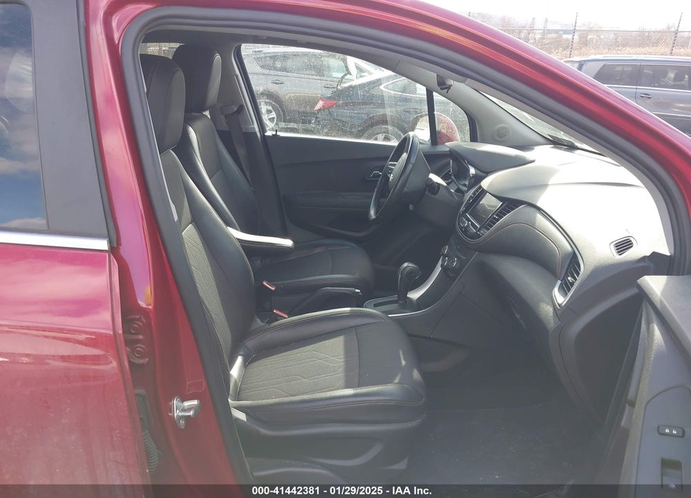 2020 CHEVROLET TRAX VIN: 3GNCJPSB3LL188674