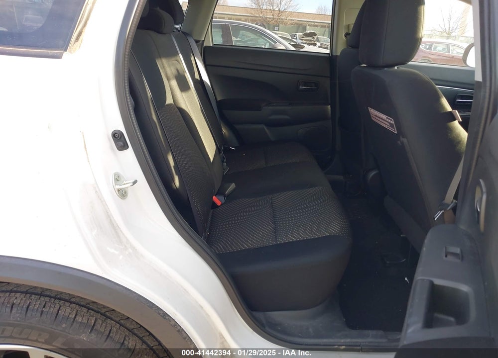 2016 MITSUBISHI OUTLANDER SPORT 2.0 ES VIN: JA4AR3AU8GZ034216