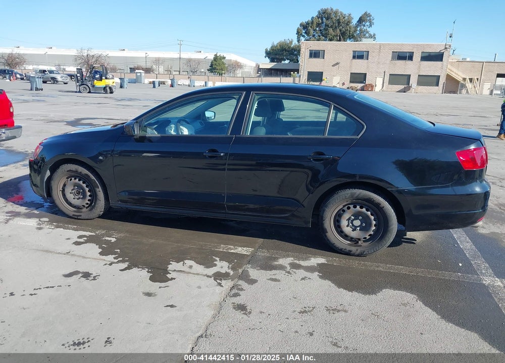2013 VOLKSWAGEN JETTA VIN: 3VW2K7AJXDM296048