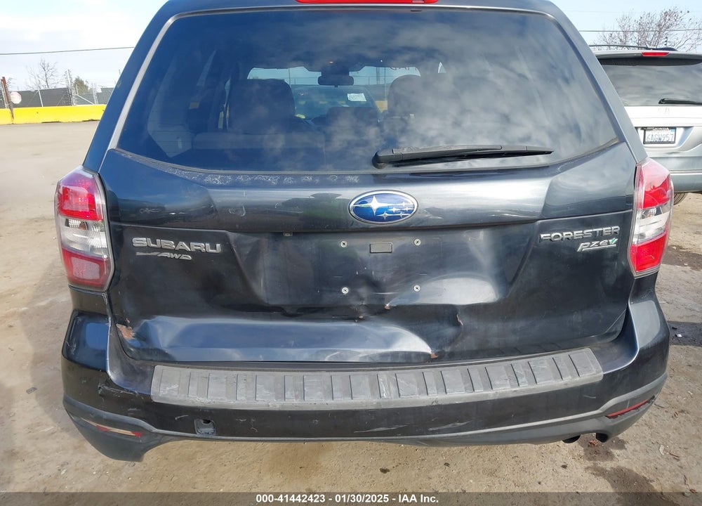 2014 SUBARU FORESTER 2.5I PREMIUM VIN: JF2SJAEC4EH498762