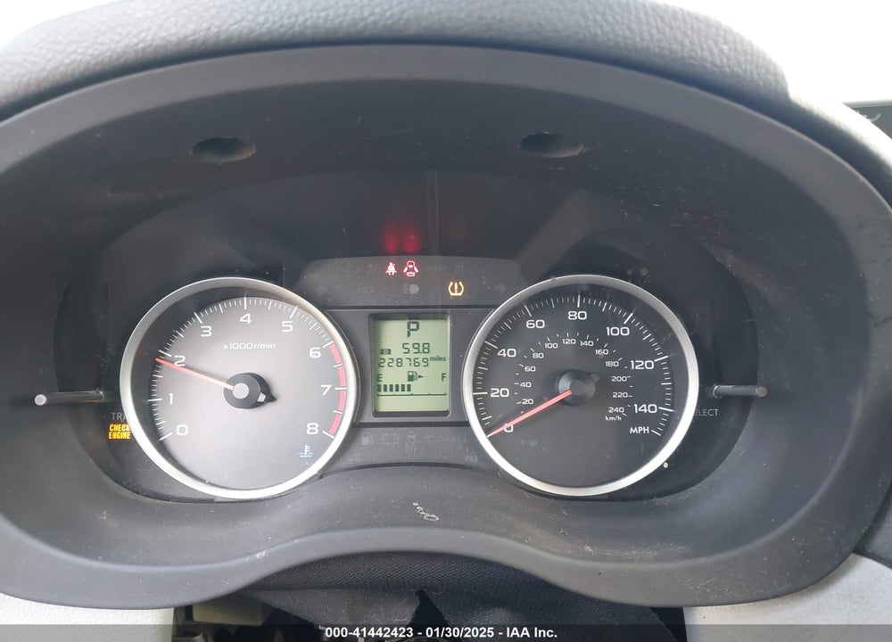 2014 SUBARU FORESTER 2.5I PREMIUM VIN: JF2SJAEC4EH498762