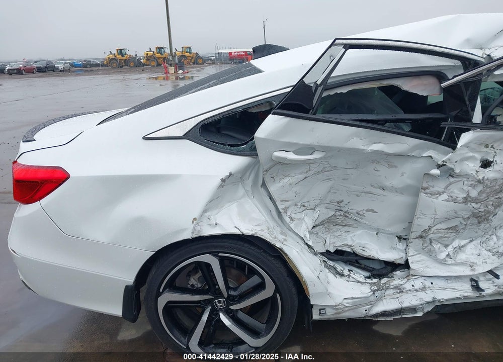 2022 HONDA ACCORD SPORT VIN: 1HGCV1F30NA124360