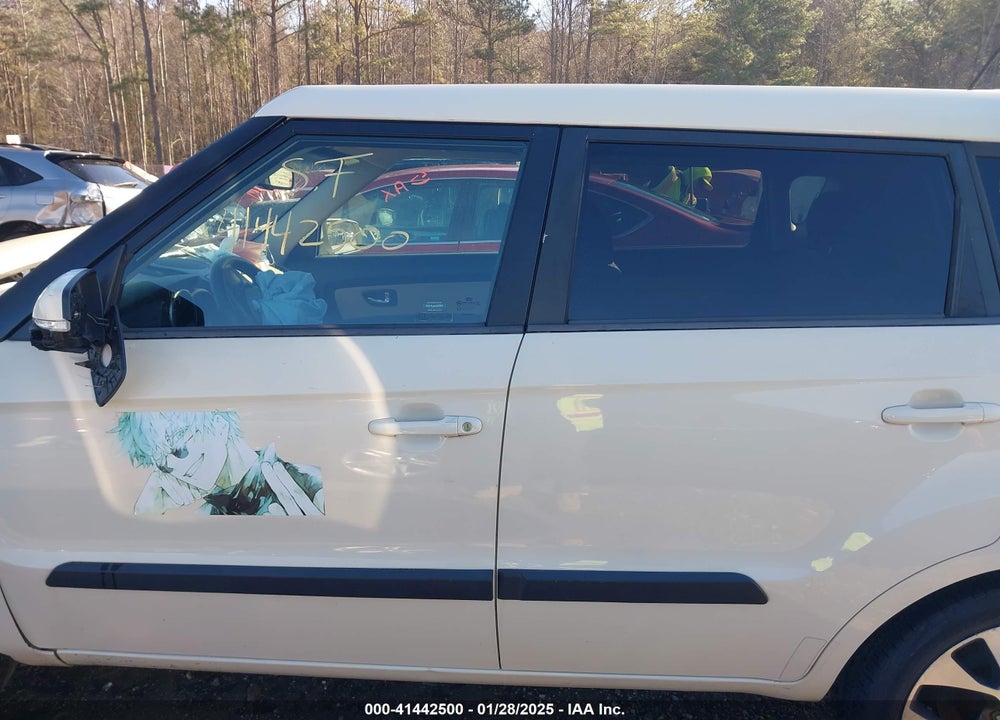 2012 KIA SOUL VIN: KNDJT2A62C7371120
