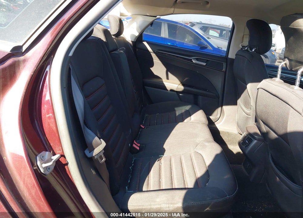 2013 FORD FUSION VIN: 3FA6P0HR2DR381676