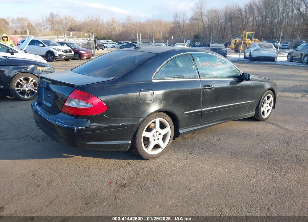 2009 MERCEDES-BENZ CLK VIN: WDBTJ56H79F269805