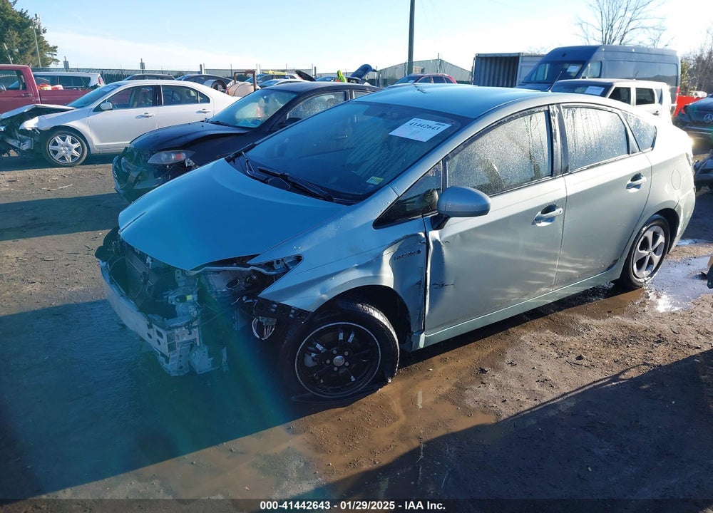 2014 TOYOTA PRIUS TWO VIN: JTDKN3DUXE1770295
