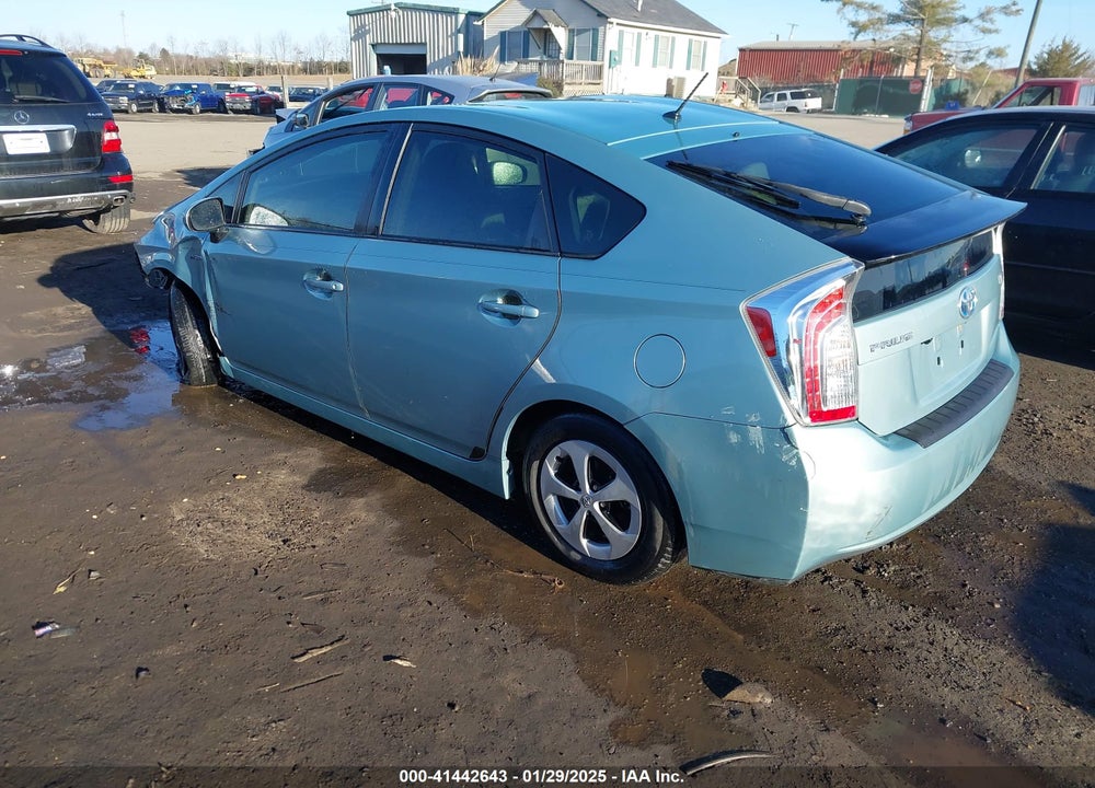 2014 TOYOTA PRIUS TWO VIN: JTDKN3DUXE1770295