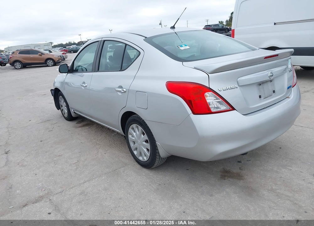 2013 NISSAN VERSA VIN: 3N1CN7AP1DL877210