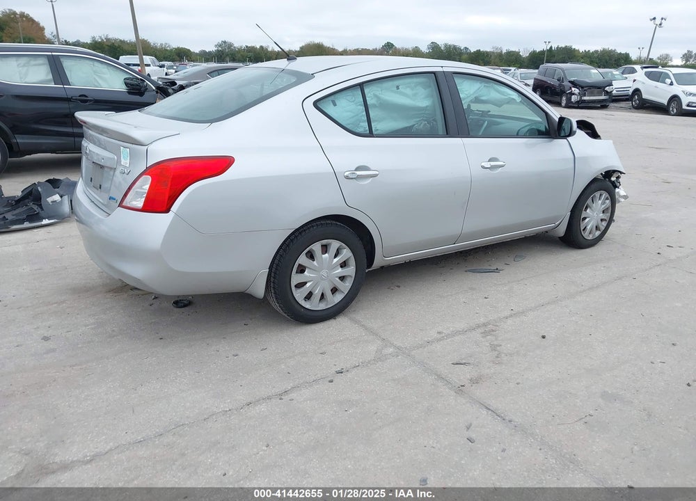 2013 NISSAN VERSA VIN: 3N1CN7AP1DL877210