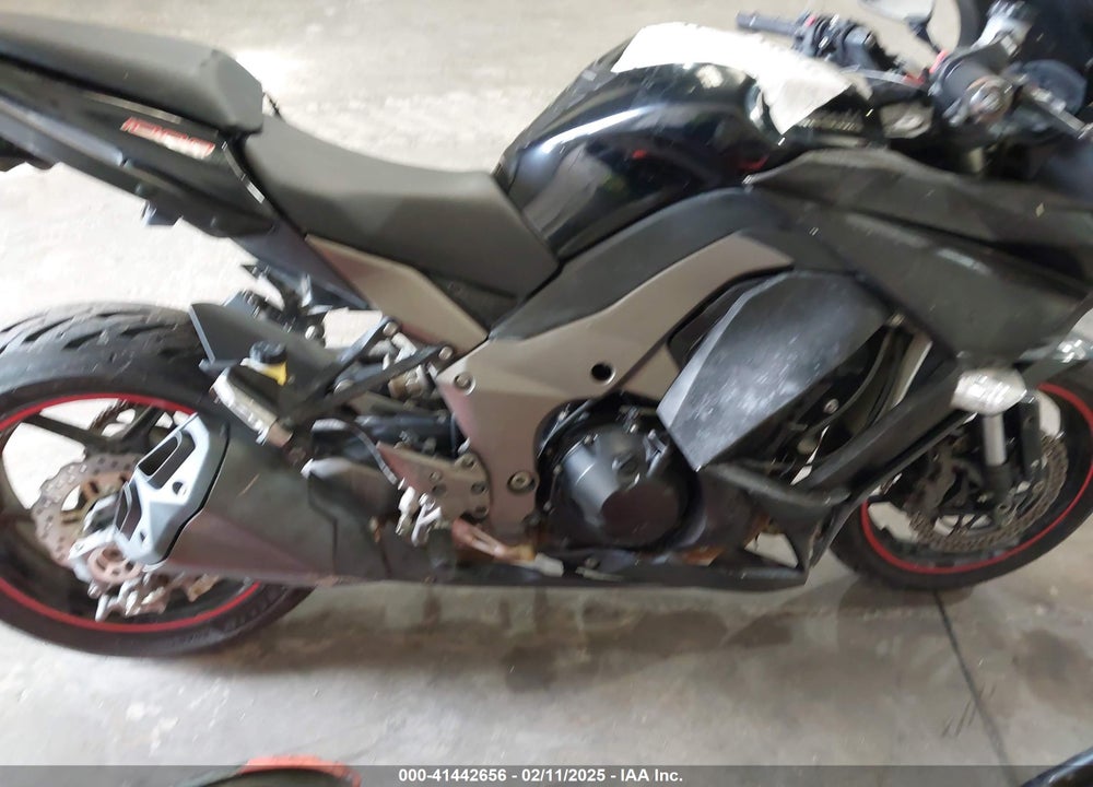 2011 KAWASAKI ZX1000 G VIN: JKAZXCG11BA001328