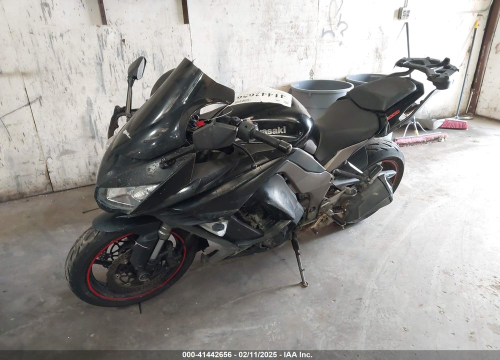 2011 KAWASAKI ZX1000 G VIN: JKAZXCG11BA001328