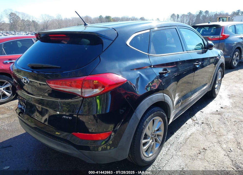 2018 HYUNDAI TUCSON SE VIN: KM8J2CA40JU767225
