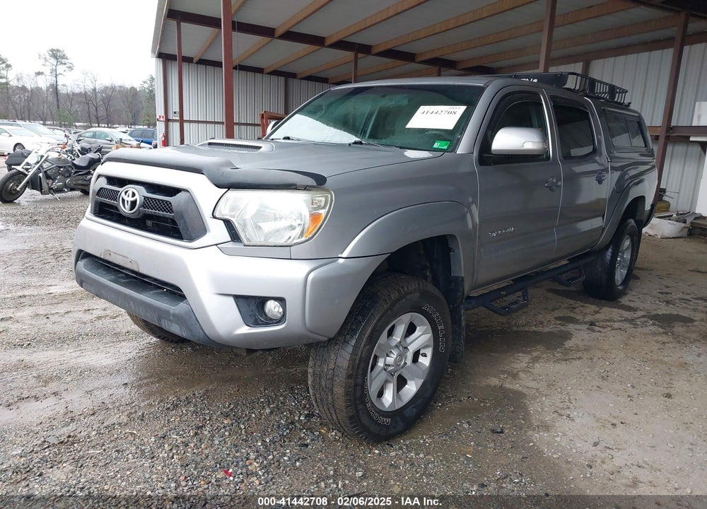 2015 TOYOTA TACOMA VIN: 5TFLU4ENXFX115198