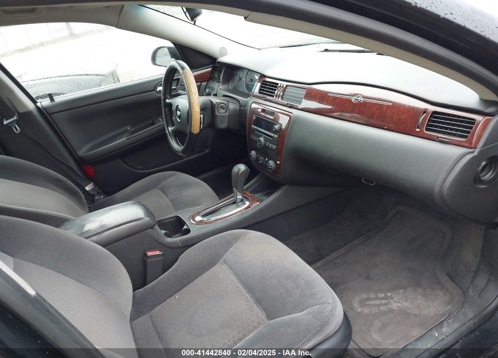 2010 CHEVROLET IMPALA VIN: 2G1WB5EK3A1108591