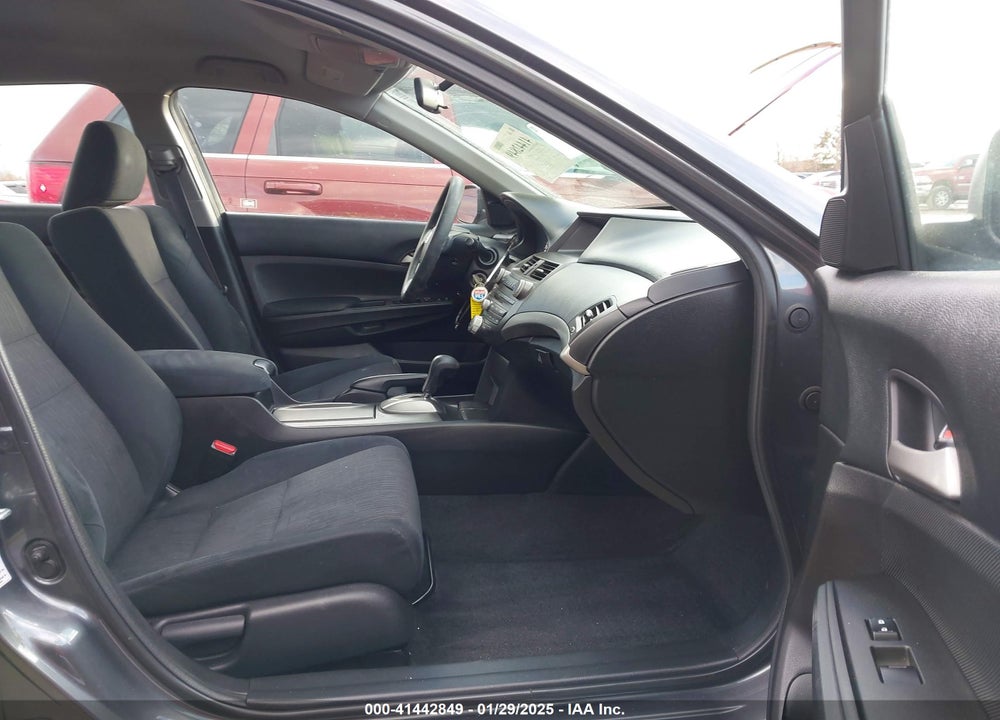 2012 HONDA ACCORD 2.4 LX VIN: 1HGCP2F31CA192289