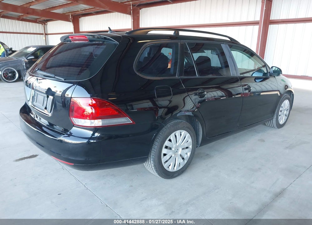 2013 VOLKSWAGEN JETTA SPORTWAGEN VIN: 3VWPP7AJ3DM643985