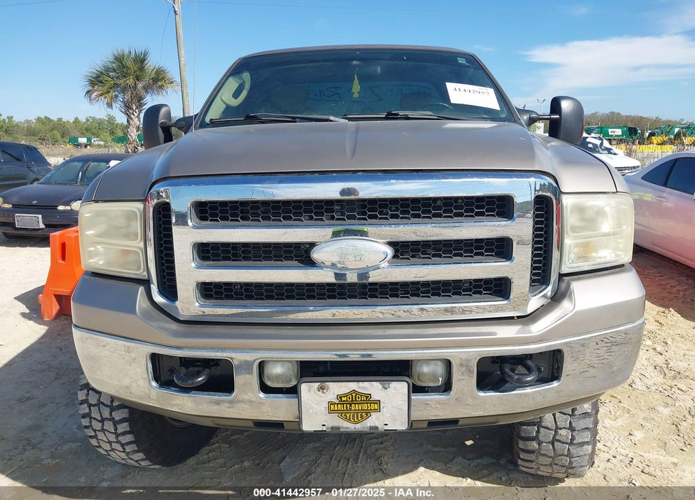 2005 FORD F-250 VIN: 1FTSX21P05EA30170