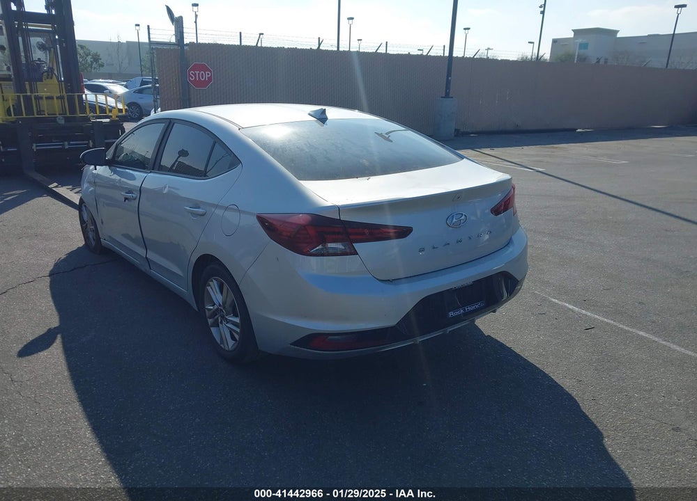 2019 HYUNDAI ELANTRA SEL VIN: 5NPD84LF6KH496185