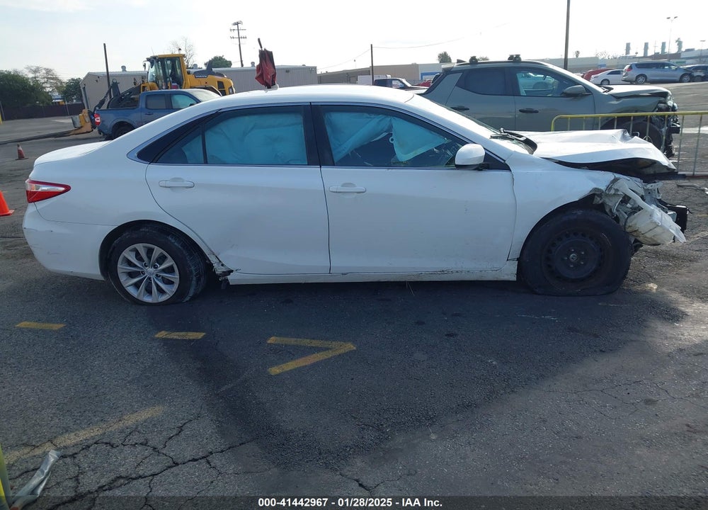2016 TOYOTA CAMRY VIN: 4T4BF1FK9GR523978