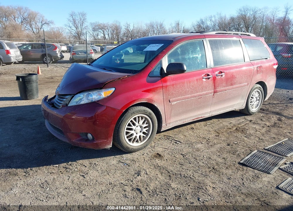 2011 TOYOTA SIENNA XLE V6 VIN: 5TDYK3DC4BS048779