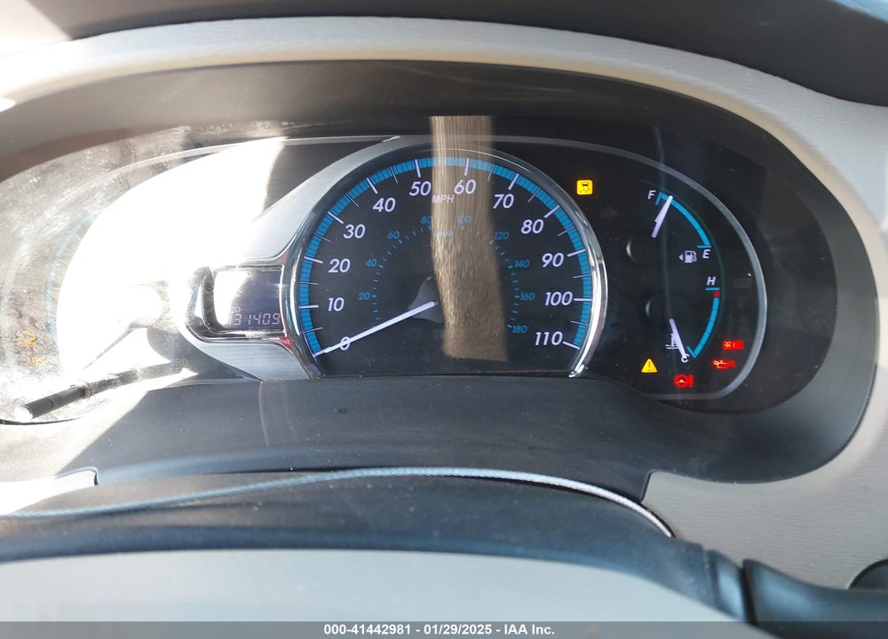 2011 TOYOTA SIENNA XLE V6 VIN: 5TDYK3DC4BS048779