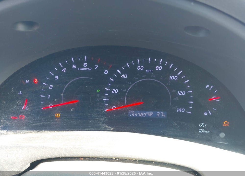 2011 TOYOTA CAMRY LE VIN: 4T1BF3EK8BU631489