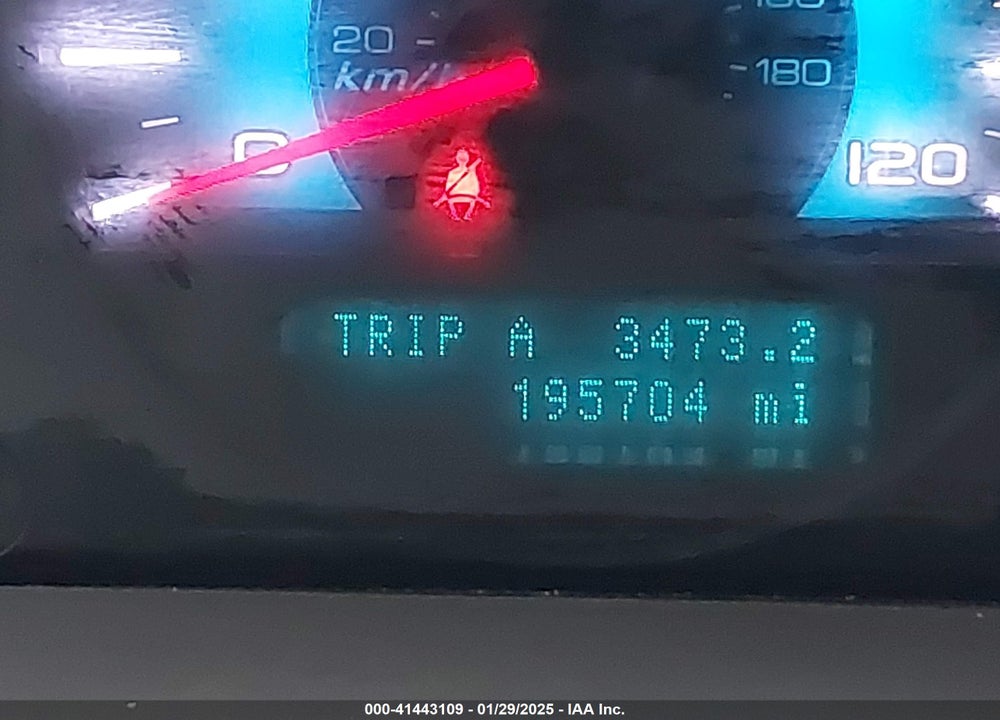 2011 FORD FUSION VIN: 3FAHP0HA2BR123660