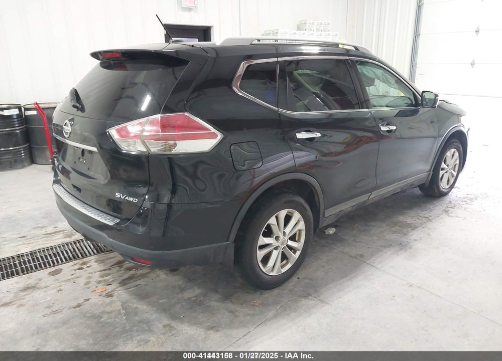 2015 NISSAN ROGUE VIN: 5N1AT2MV8FC821637