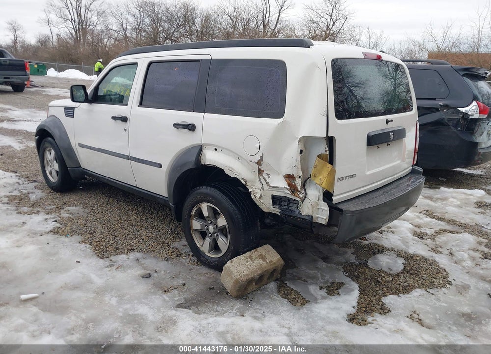2007 DODGE NITRO SXT VIN: 1D8GT28K27W594400