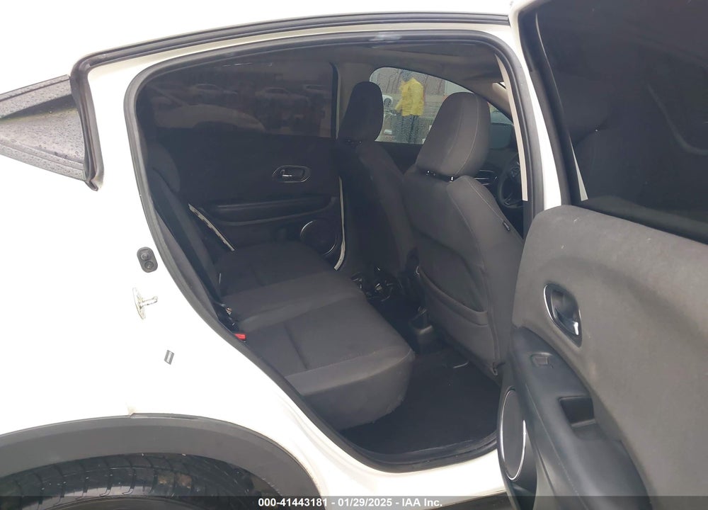 2019 HONDA HR-V EX VIN: 3CZRU5H58KM705230