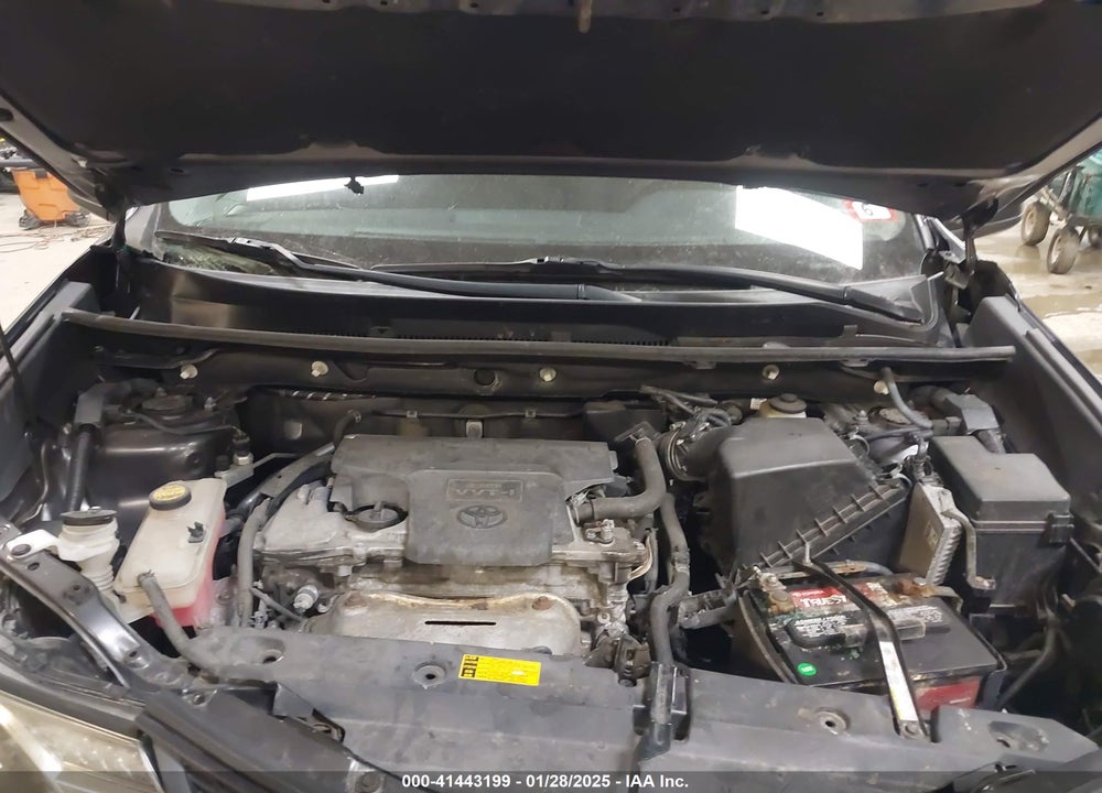 2015 TOYOTA RAV4 LE VIN: 2T3BFREV5FW305546