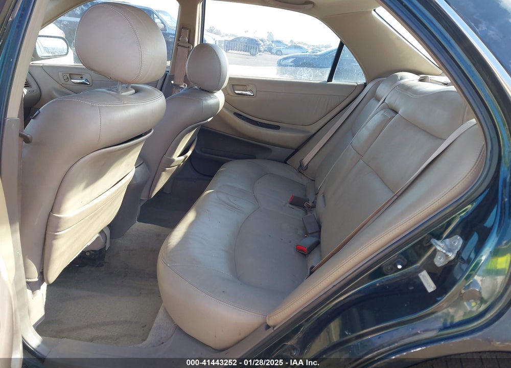 2001 HONDA ACCORD 3.0 EX VIN: 1HGCG16521A074471
