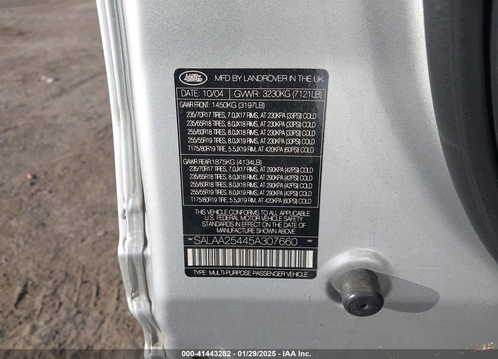 2005 LAND ROVER LR3 SE VIN: SALAA25445A307660