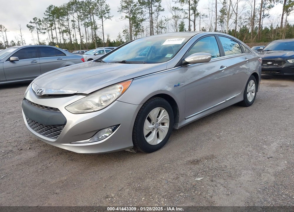 2013 HYUNDAI SONATA HYBRID VIN: KMHEC4A48DA071111