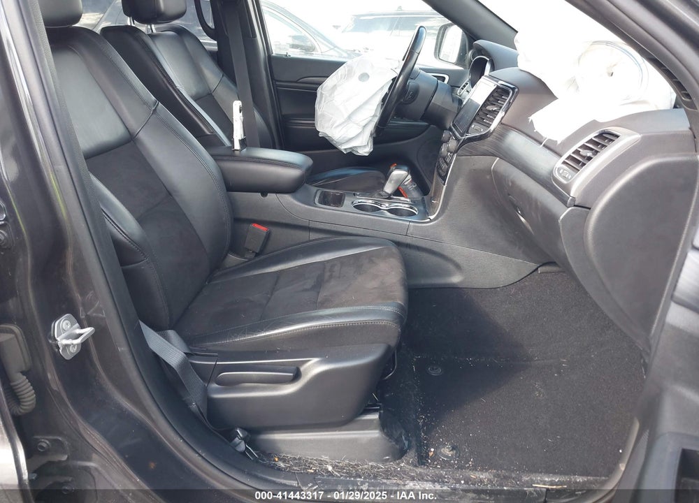 2020 JEEP GRAND CHEROKEE LAREDO E 4X4 VIN: 1C4RJFAG4LC222062