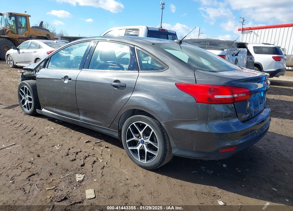 2018 FORD FOCUS VIN: 1FADP3FE1JL267977