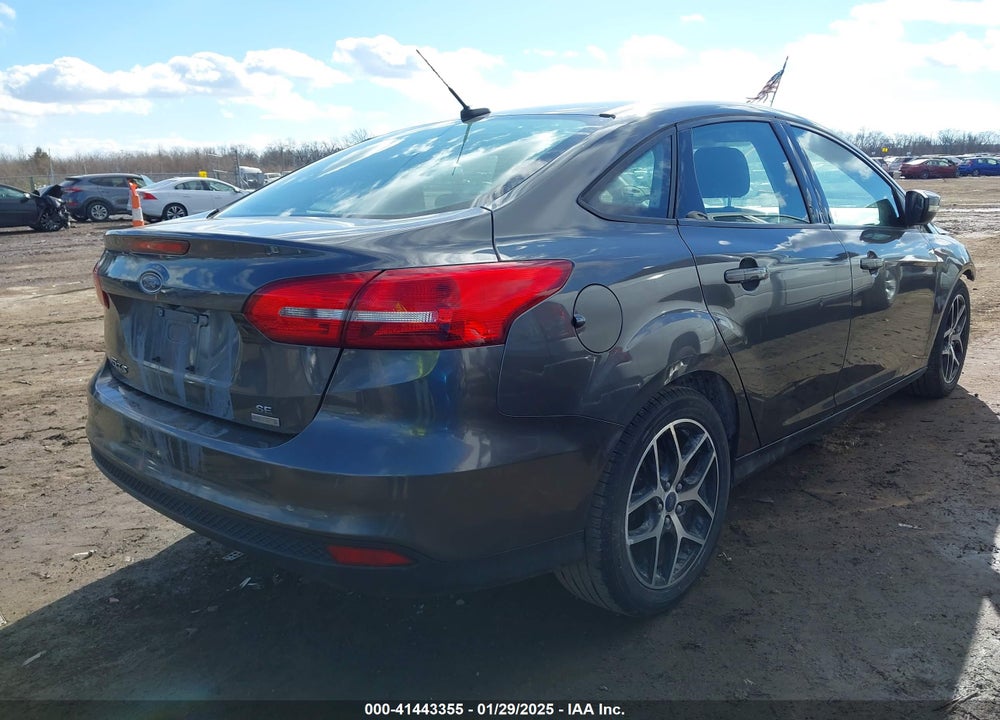 2018 FORD FOCUS VIN: 1FADP3FE1JL267977