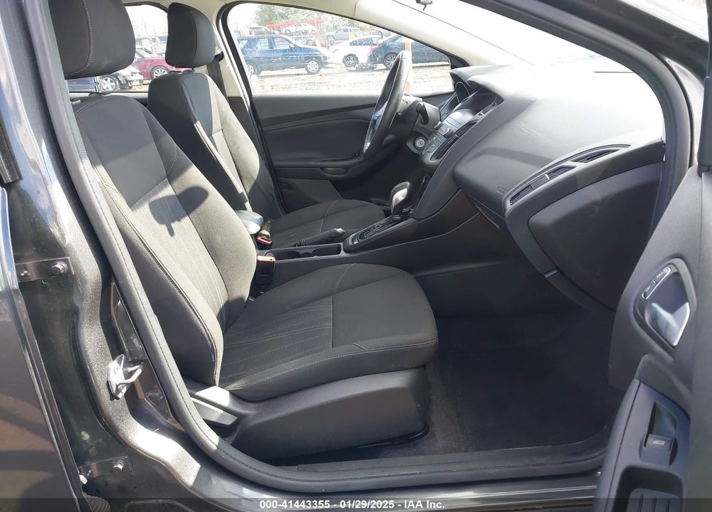 2018 FORD FOCUS VIN: 1FADP3FE1JL267977