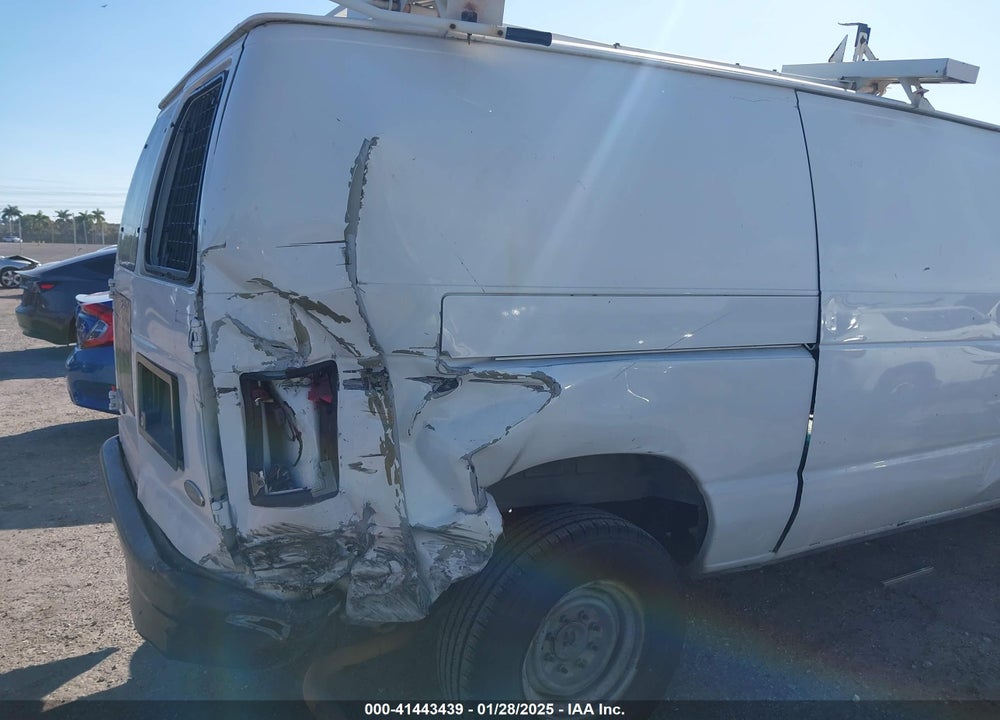 2008 FORD E-250 VIN: 1FTNE24W58DA25286