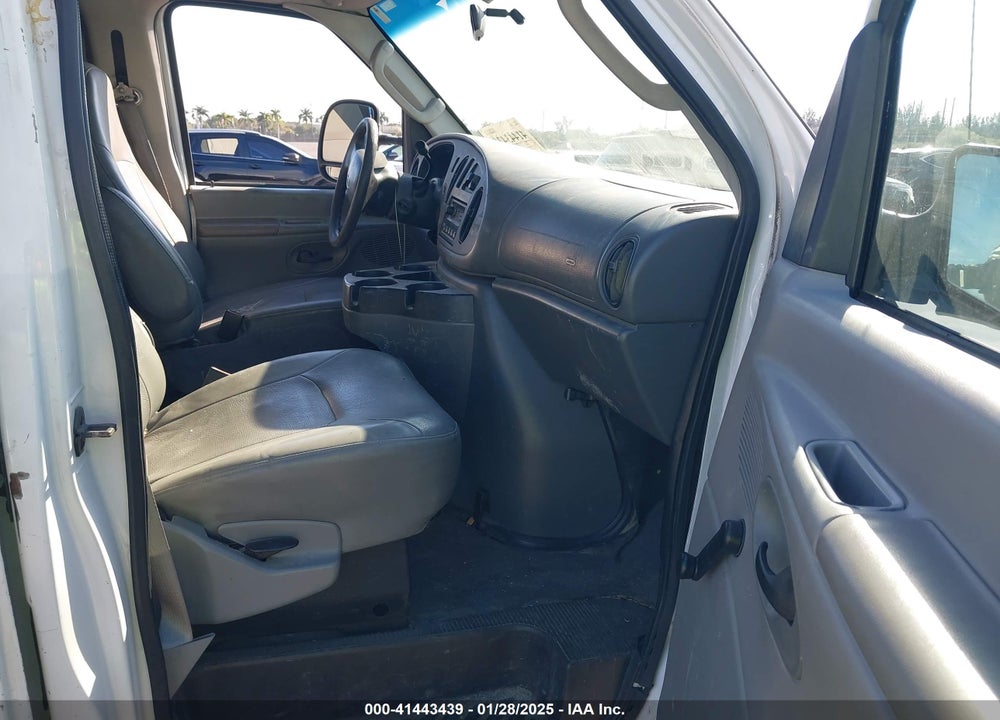 2008 FORD E-250 VIN: 1FTNE24W58DA25286