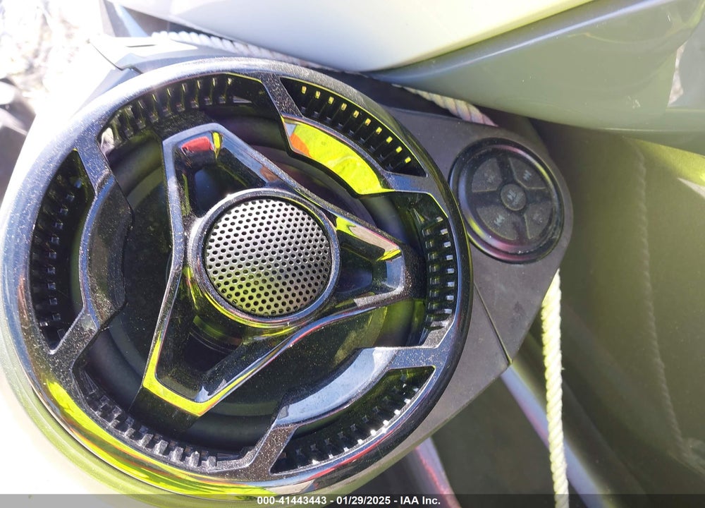 2022 SEADOO GTI VIN: YDVB6347F222
