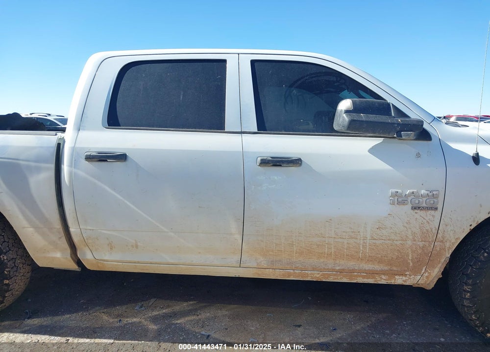 2022 RAM 1500 CLASSIC TRADESMAN 4X4 5'7 BOX VIN: 3C6RR7KG3NG413413