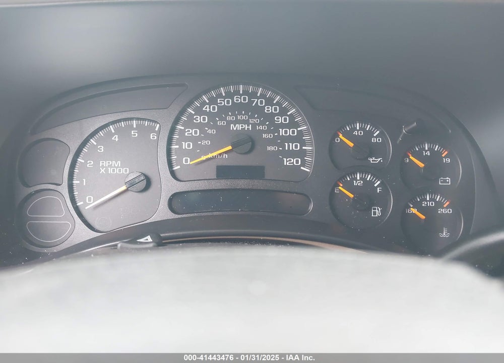 2005 CHEVROLET SUBURBAN 1500 LT VIN: 1GNFK16Z75J237318