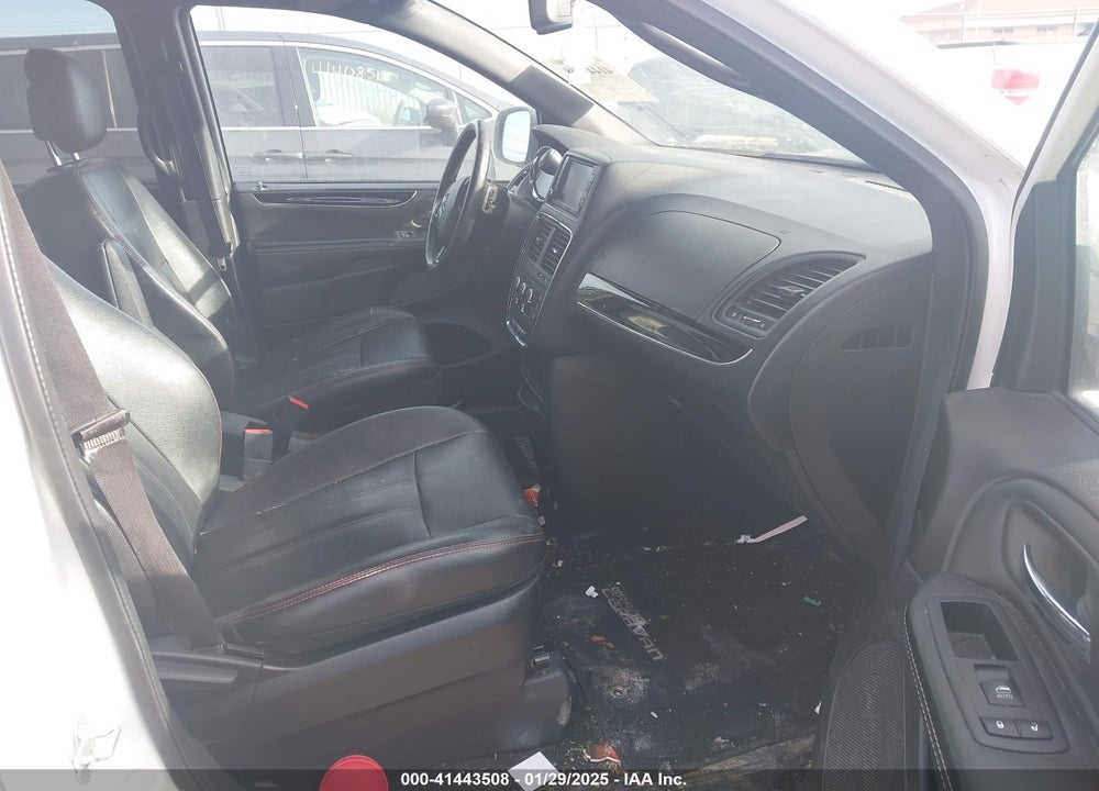 2018 DODGE GRAND CARAVAN SE PLUS VIN: 2C4RDGBG2JR160757