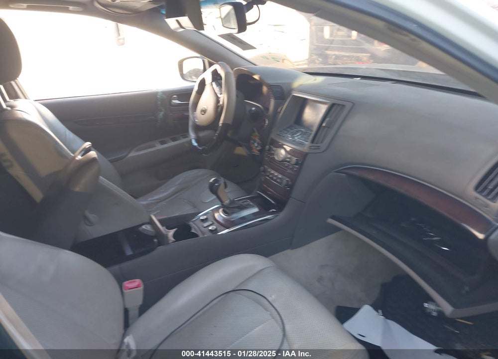2011 INFINITI G37X VIN: JN1CV6AR7BM407066