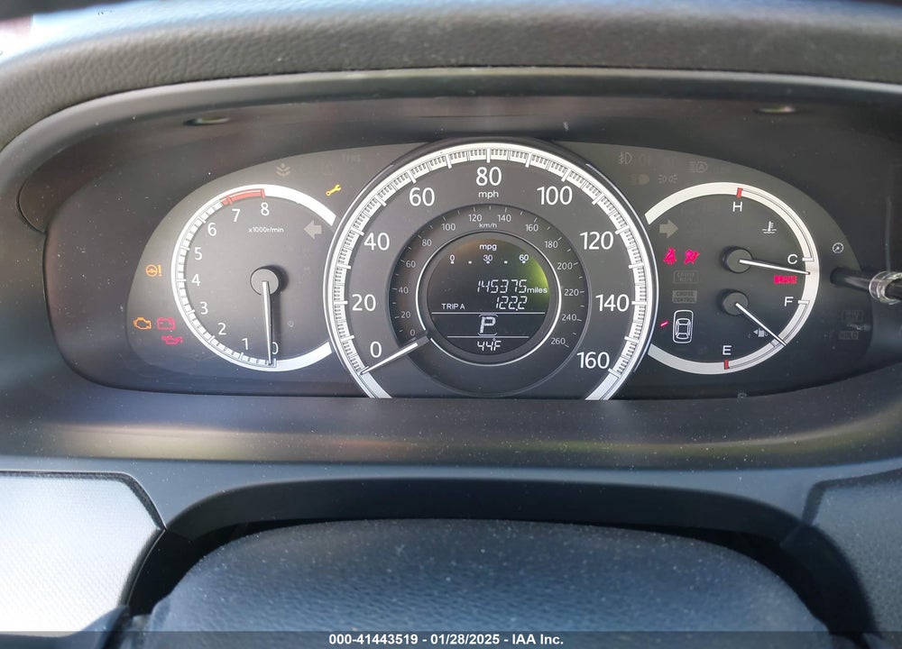 2013 HONDA ACCORD VIN: 1HGCR2F3XDA283847